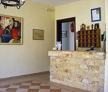 Makedonia Hotel Ouranoupoli 2*,